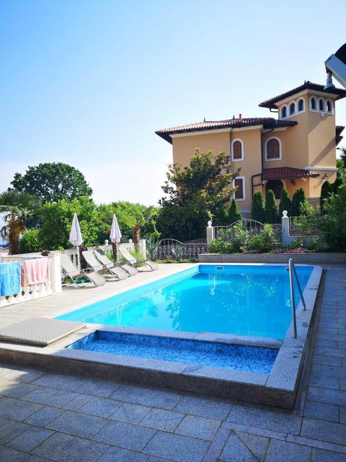 Villa Kopic オパティヤ エクステリア 写真