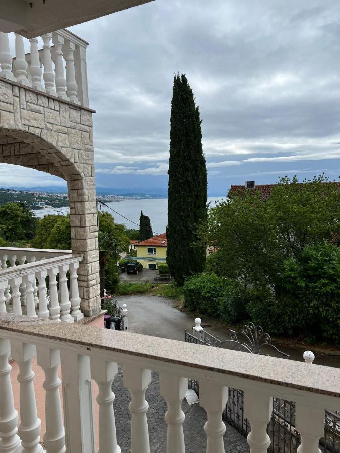 Villa Kopic オパティヤ エクステリア 写真